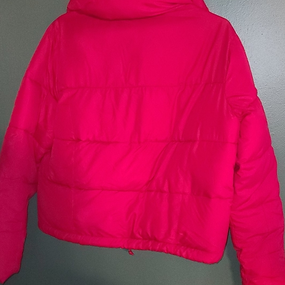 Puffer Jacket - Picture 7 of 7